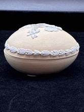 Load image into Gallery viewer, Wedgwood Jasperware Pale Yellow Trinket dish
