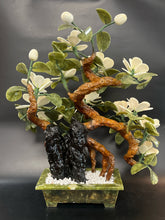 Load image into Gallery viewer, Jade Asian Sculpture