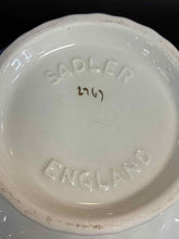 Load image into Gallery viewer, 2 Piece Sadler Tea/Coffee Pot