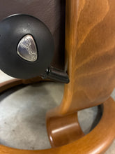 Load image into Gallery viewer, Ekornes Stressless Leather Recliner with Ottoman &amp; Swing Arm Table