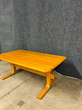 Load image into Gallery viewer, Scandinavian Modern Bentwood Coffee Table