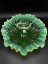 Load image into Gallery viewer, Glass Vintage Green Bowl