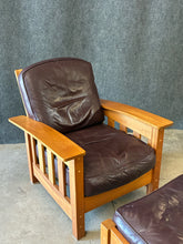 Load image into Gallery viewer, Pompanoosuc Mills Mission Style Lounge Chair &amp; Ottoman