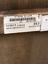 Load image into Gallery viewer, Ethan Allen Maison Collection End Table