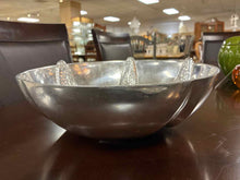 Load image into Gallery viewer, Mariposa Aluminum 3 Piece Serving bowl