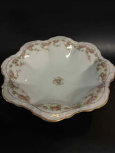 Load image into Gallery viewer, Limoges 7 Piece Bowls