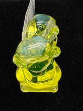 Load image into Gallery viewer, Fenton Glass Vintage Yellow 1 Piece Figurine