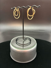 Load image into Gallery viewer, Gold Earrings