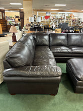 Load image into Gallery viewer, Hogan 3 Piece Leather Sectional