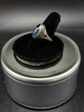 Load image into Gallery viewer, Sterling Silver Ring