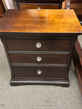Load image into Gallery viewer, Transitional 3 Drawer Nightstand in Dark Espresso