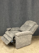 Load image into Gallery viewer, La-Z-Boy Clayton Gold Power Lift Recliner w/ Massage &amp; Heat