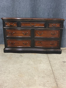 Hooker Dark Wood 7 Drawer Dresser