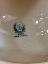 Load image into Gallery viewer, Ivory Lenox Porcelain Vase