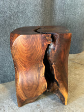 Load image into Gallery viewer, Solid Root Wood Live Edge Side Table