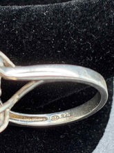 Load image into Gallery viewer, Sterling Silver Ring