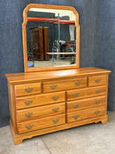 Load image into Gallery viewer, Oak 7-Drawer Dresser with Mirror