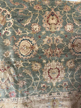 Load image into Gallery viewer, 12&#39;X 9&#39; Wool Green/Tan Area Rug