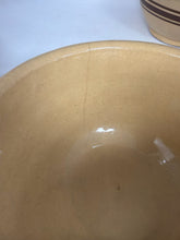 Load image into Gallery viewer, Robinson Ransbottom Stone 5 Piece Striped Mixing bowl