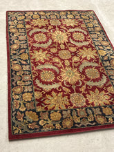 Load image into Gallery viewer, Traditional Persian-Style Floral Machine-Woven Area Rug