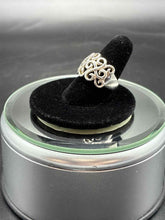 Load image into Gallery viewer, Sterling Silver Ring