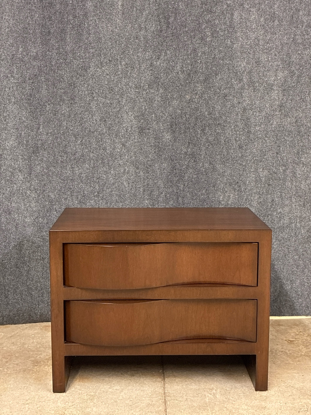 Mid-Century Modern Style 2-Drawer Nightstand
