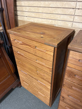 Load image into Gallery viewer, This End Up 5-Drawer Chest