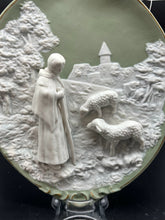 Load image into Gallery viewer, Jasperware Porcelain Green Plate