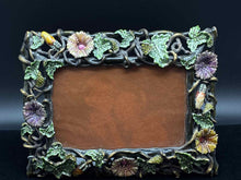Load image into Gallery viewer, Frame