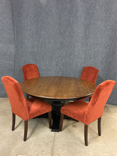 Ethan Allen Pedestal Dining Table With 4 Upholstered Chairs