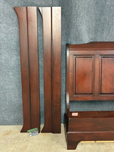 Load image into Gallery viewer, Nichols &amp; Stone Solid Wood Queen Sleigh Bed