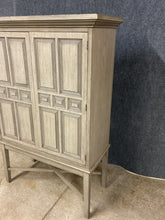 Load image into Gallery viewer, Ethan Allen Carys Bar Cabinet