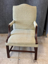 Load image into Gallery viewer, Chair
