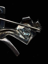 Load image into Gallery viewer, Judith Jack Sterling Silver Pin