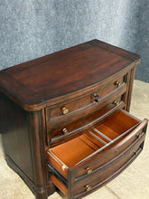 Load image into Gallery viewer, Hooker Furniture 2-Drawer File Cabinet