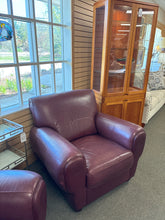 Load image into Gallery viewer, Italian Leather Armchair