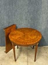 Load image into Gallery viewer, Drexel Heritage Dining Table with Leaf