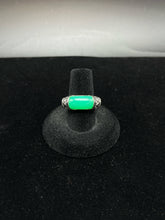 Load image into Gallery viewer, John Hardy Sterling Silver Green Ring