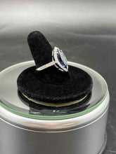 Load image into Gallery viewer, Sterling Silver Ring