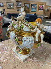 Load image into Gallery viewer, Porcelain Vintage Floral Gold Bowl
