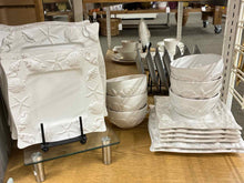 Load image into Gallery viewer, Ceramic 18 Piece White Dinnerware set