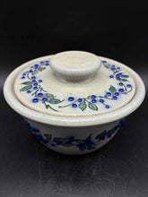 Load image into Gallery viewer, Salmon Falls Pottery Bowl