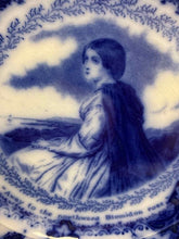 Load image into Gallery viewer, Ceramic Vintage Plate