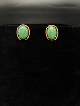 Load image into Gallery viewer, Gold Screwback Earrings