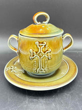 Load image into Gallery viewer, Wade Pottery 3 Piece Jar