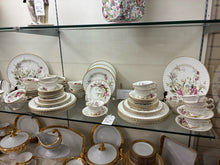Load image into Gallery viewer, Paragon Gold Trim Floral Dinnerware set