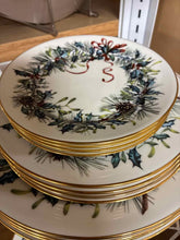 Load image into Gallery viewer, Lenox Winter Greetings 12 Piece Plates