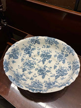 Load image into Gallery viewer, Porcelain Floral White Misc.