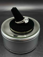 Load image into Gallery viewer, Sterling Silver Ring