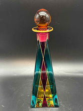 Load image into Gallery viewer, Glass Decanter